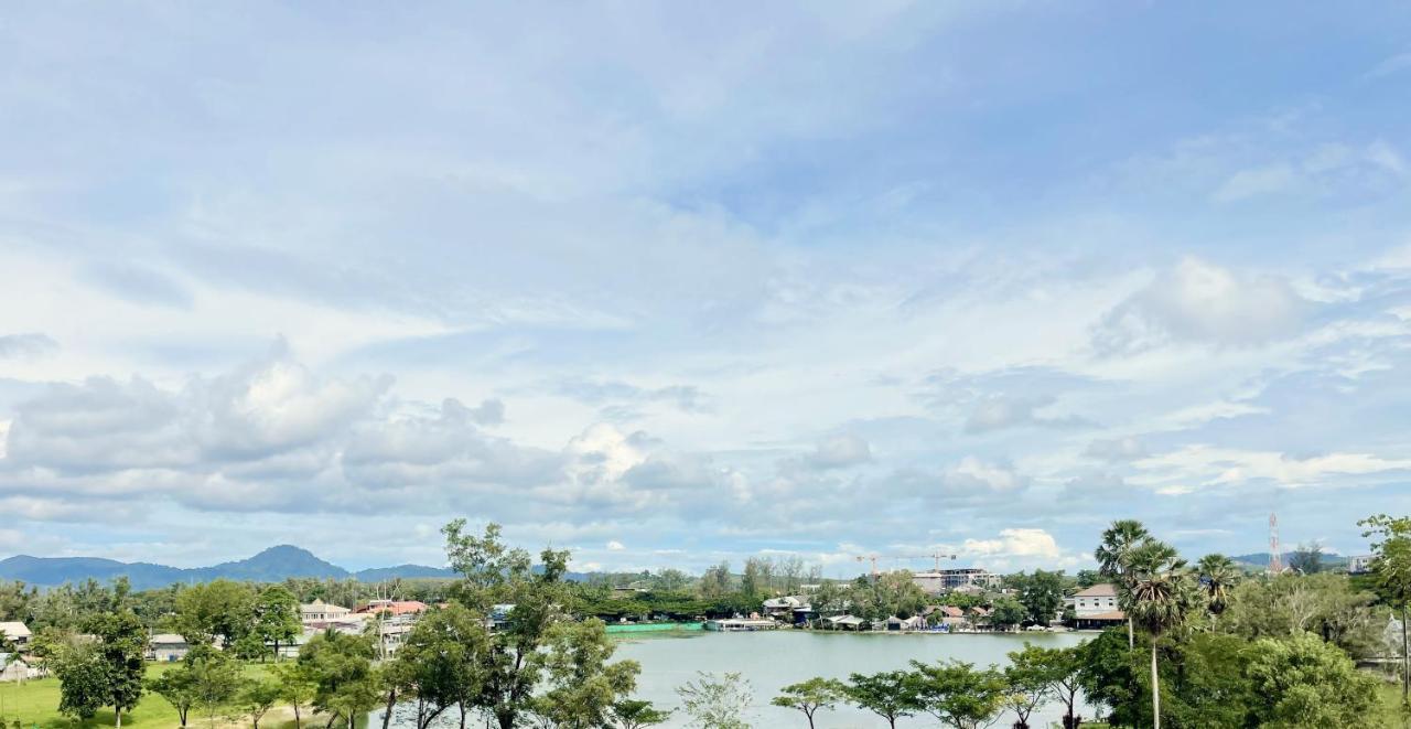 The Regent Bangtao Apartments Pantai Bang Tao Luaran gambar